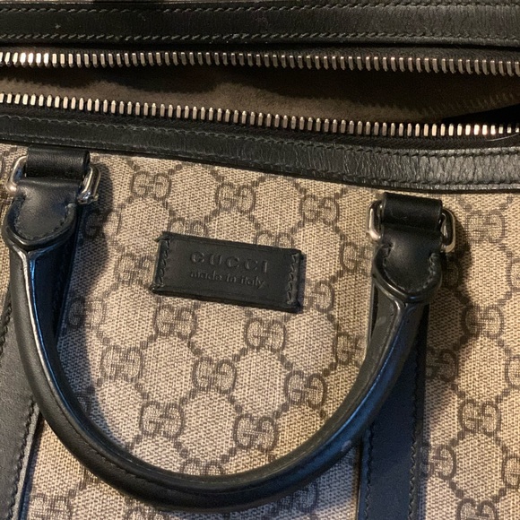 Large Gucci duffel bag with classic Double Gs - Picture 5 of 6